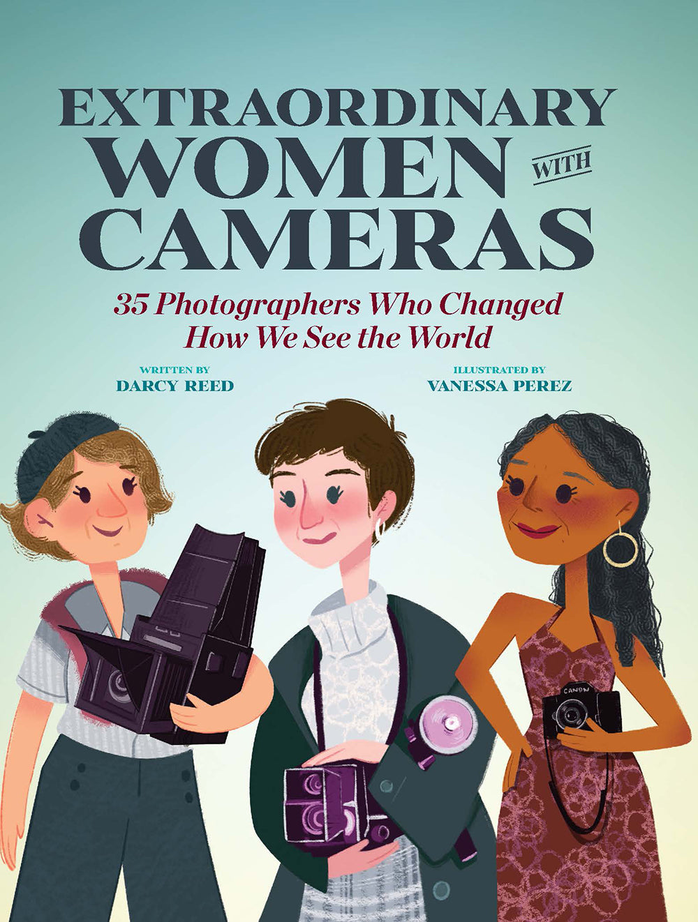 Extraordinary Women with Cameras